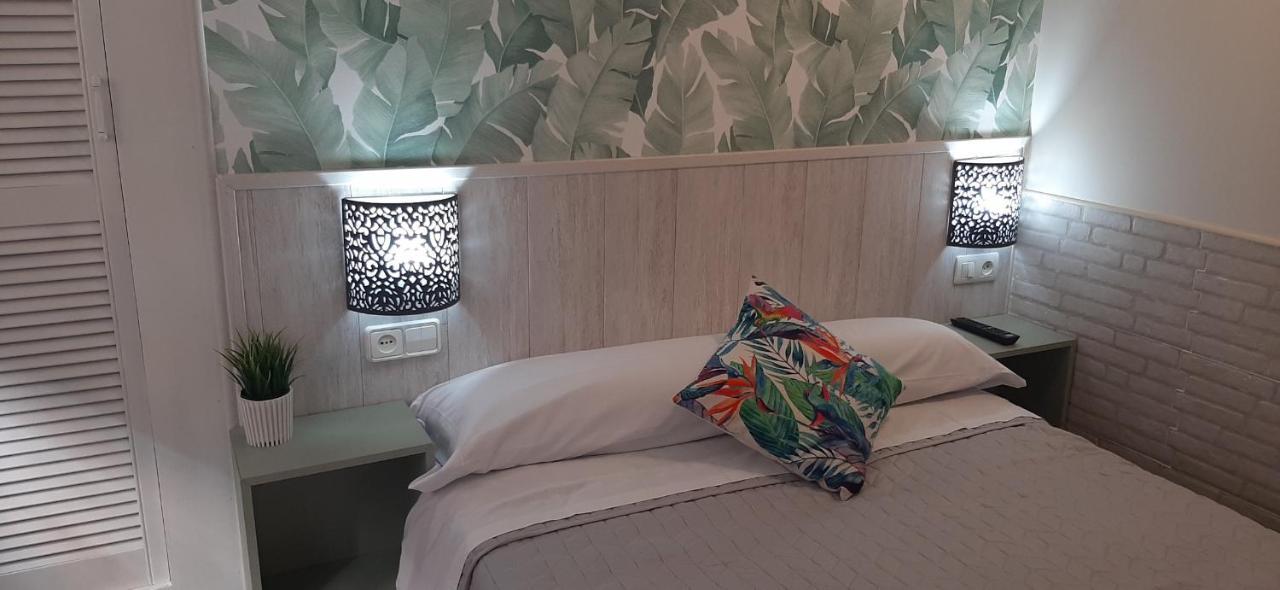 Hostal Verdemar Хіхон Екстер'єр фото