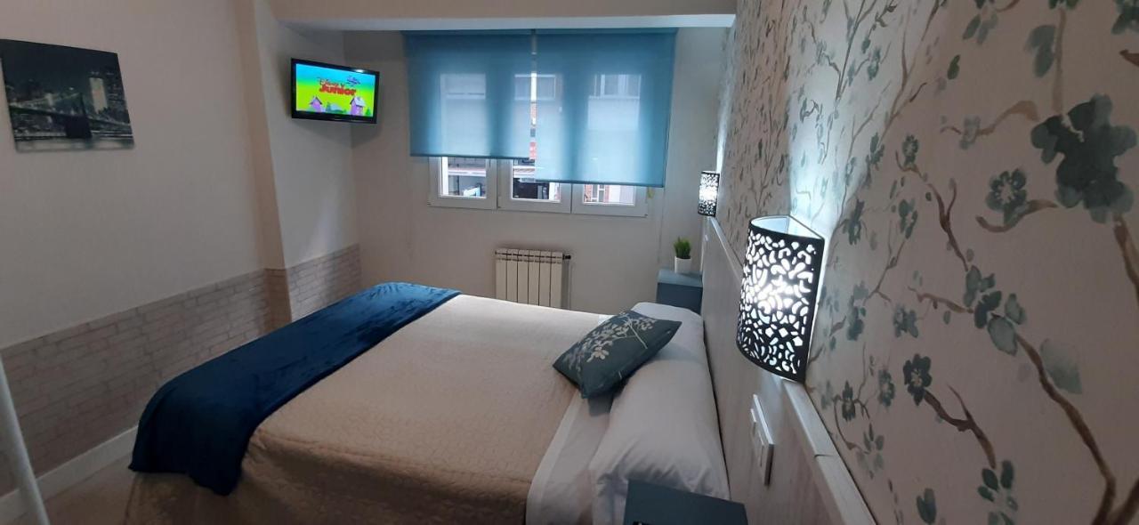 Hostal Verdemar Хіхон Екстер'єр фото