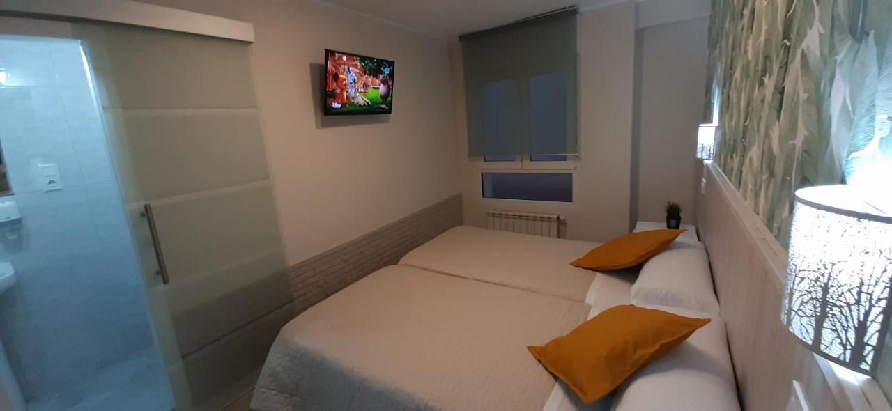 Hostal Verdemar Хіхон Екстер'єр фото