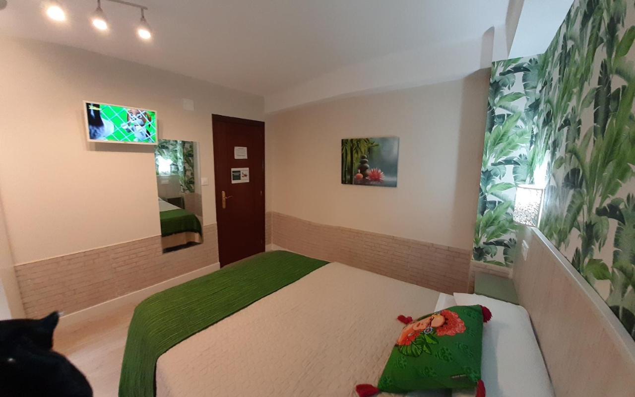Hostal Verdemar Хіхон Екстер'єр фото