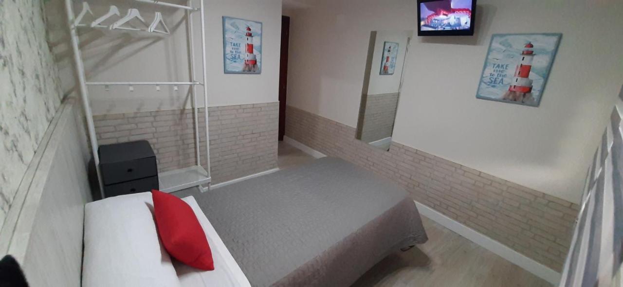 Hostal Verdemar Хіхон Екстер'єр фото
